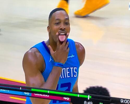 霍华德:第四节他们包夹我 麦基吉防勒布朗很棒