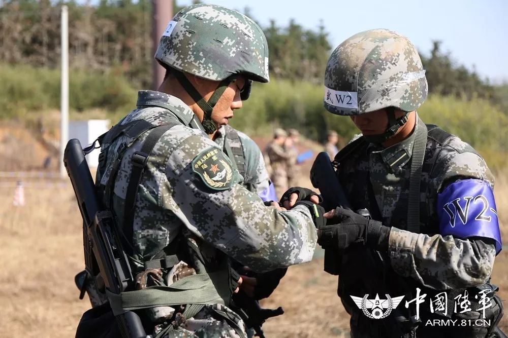 亮剑精武大会:陆工大军械士官学校荣膺桂冠,