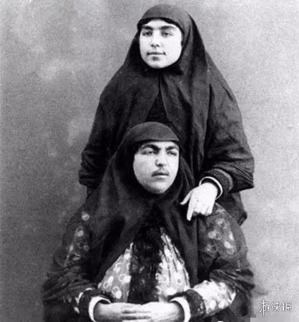 实际上,当时从奥斯曼土耳其到波斯,阿富汗和中亚,恋童风气非常普遍