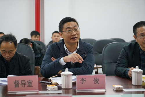 调研民族教育和边远地区义务教育民进重庆市委赴彭水开展爱心助学捐赠
