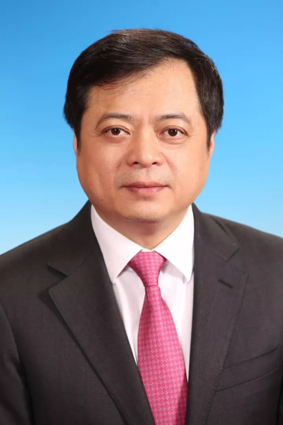 正泰的董事长_正泰集团董事长(3)