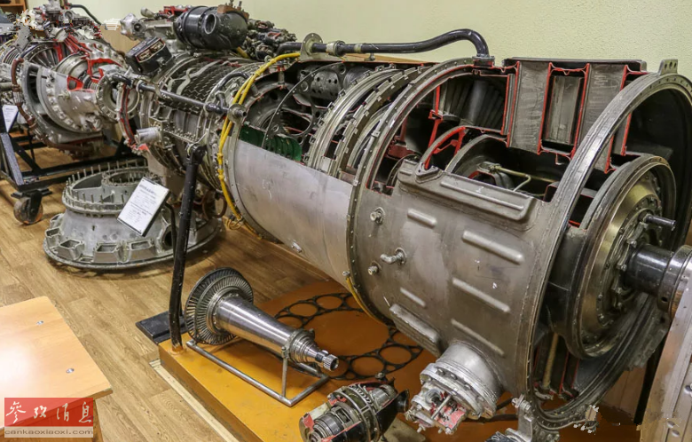 这是著名的d30涡扇发动机,由俄罗斯索洛维耶夫设计局(现称彼尔姆航空