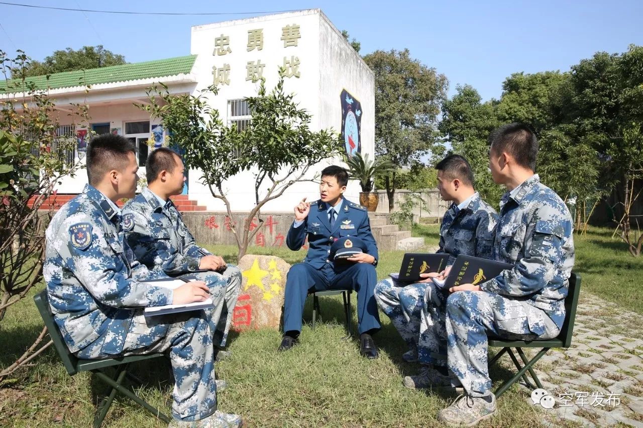高点摆位 强势推进!东部战区空军多形式分层次