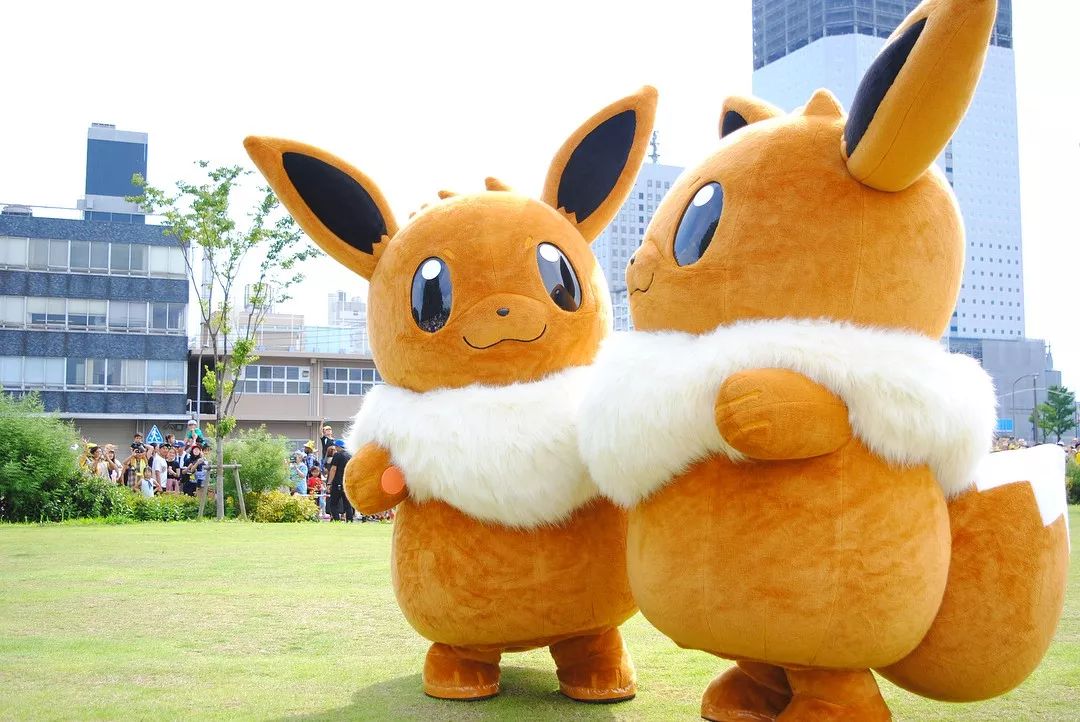 冰火两重天,夜店风爆炸头…|伊布|皮卡丘|爆炸头_新浪新闻