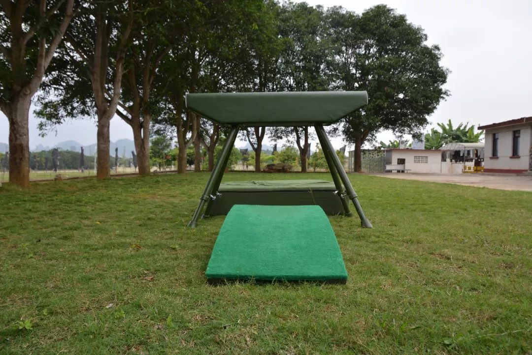 看,陆军第75集团军某旅官兵如何玩转木马!