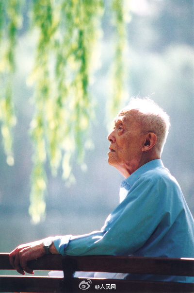 这位国宝级大师活得率真,偶尔还"皮一下"|常熟|季羡林|司徒雷登_新浪