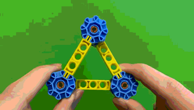 实践出真知:三角形的稳定和坚固性95举个例子:孩子能通过这套教具