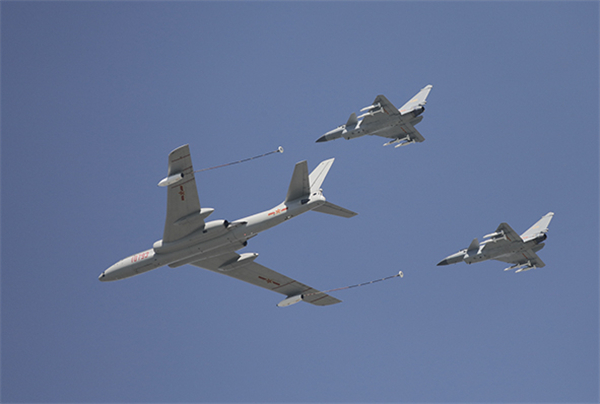 空军领队机梯队.新华社记者 王建民 摄