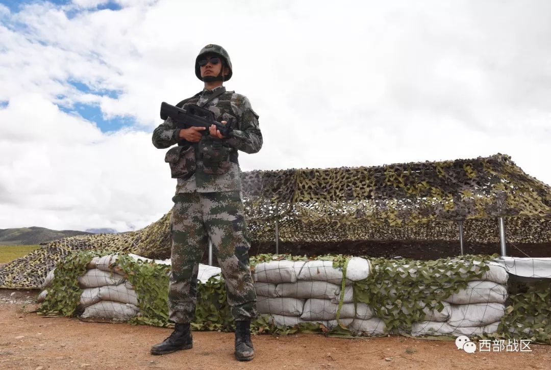 高原风景线警卫兵有着不一样的坚守