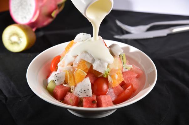 麦当劳沙拉致500余人中毒 预防沙拉中毒做好这4点