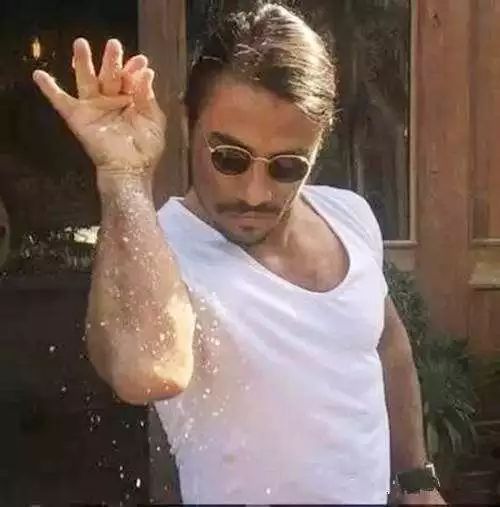 网红撒盐哥餐厅出事了都没点常识吗