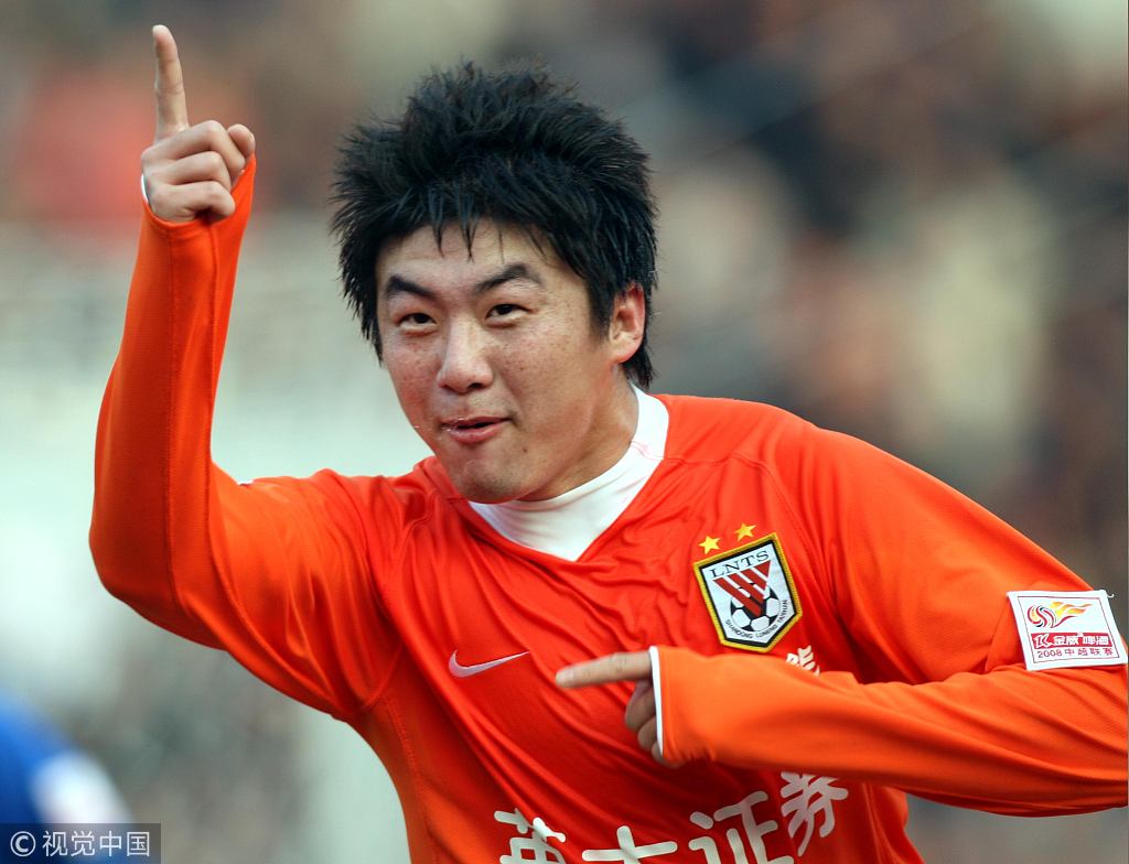 鲁能7号归位!1634天的委屈和挣扎 仍挡不住他的一颗忠橙心