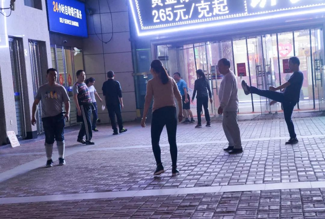 夜晚的南门口,有着长沙最真实的模样……
