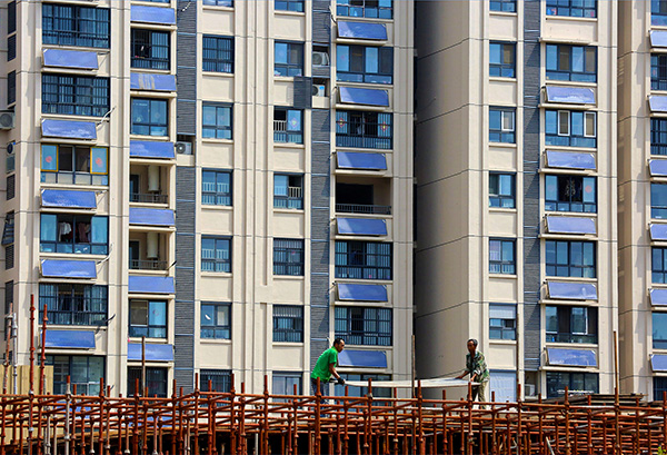 江苏省淮安市一处正在建设的商品住宅区.视觉中国 资料