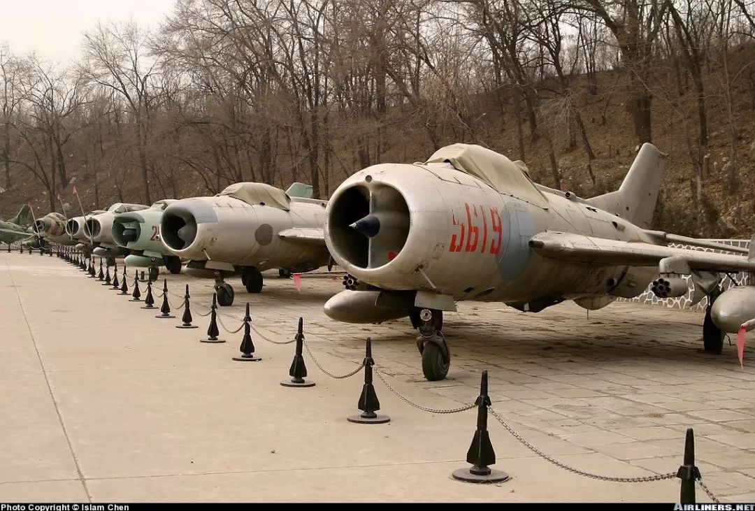 59不太一样…112厂从1976年起用了3年时间才把这400架飞机修理完并