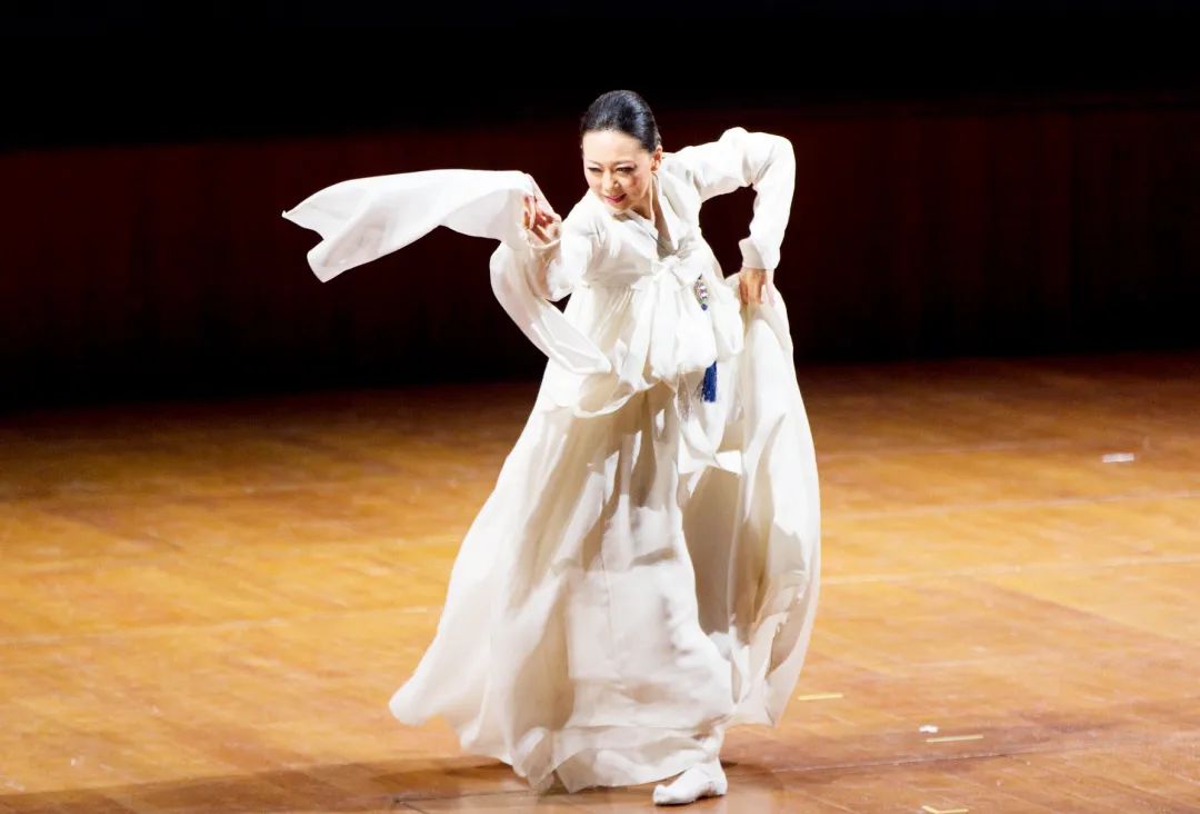 rr艺术家沈培艺天命之舞