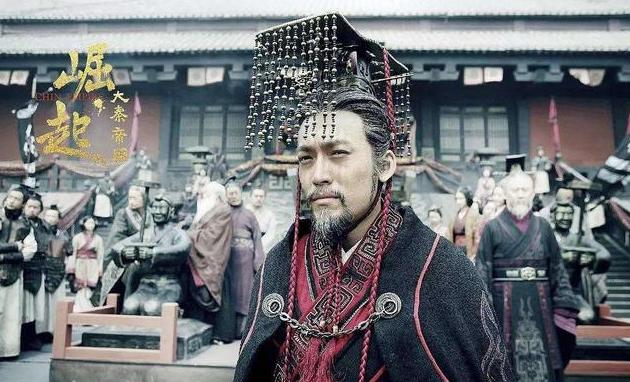 秦武王临终前为何放弃弟弟赢壮，而是指定庶出的嬴稷为继承人？