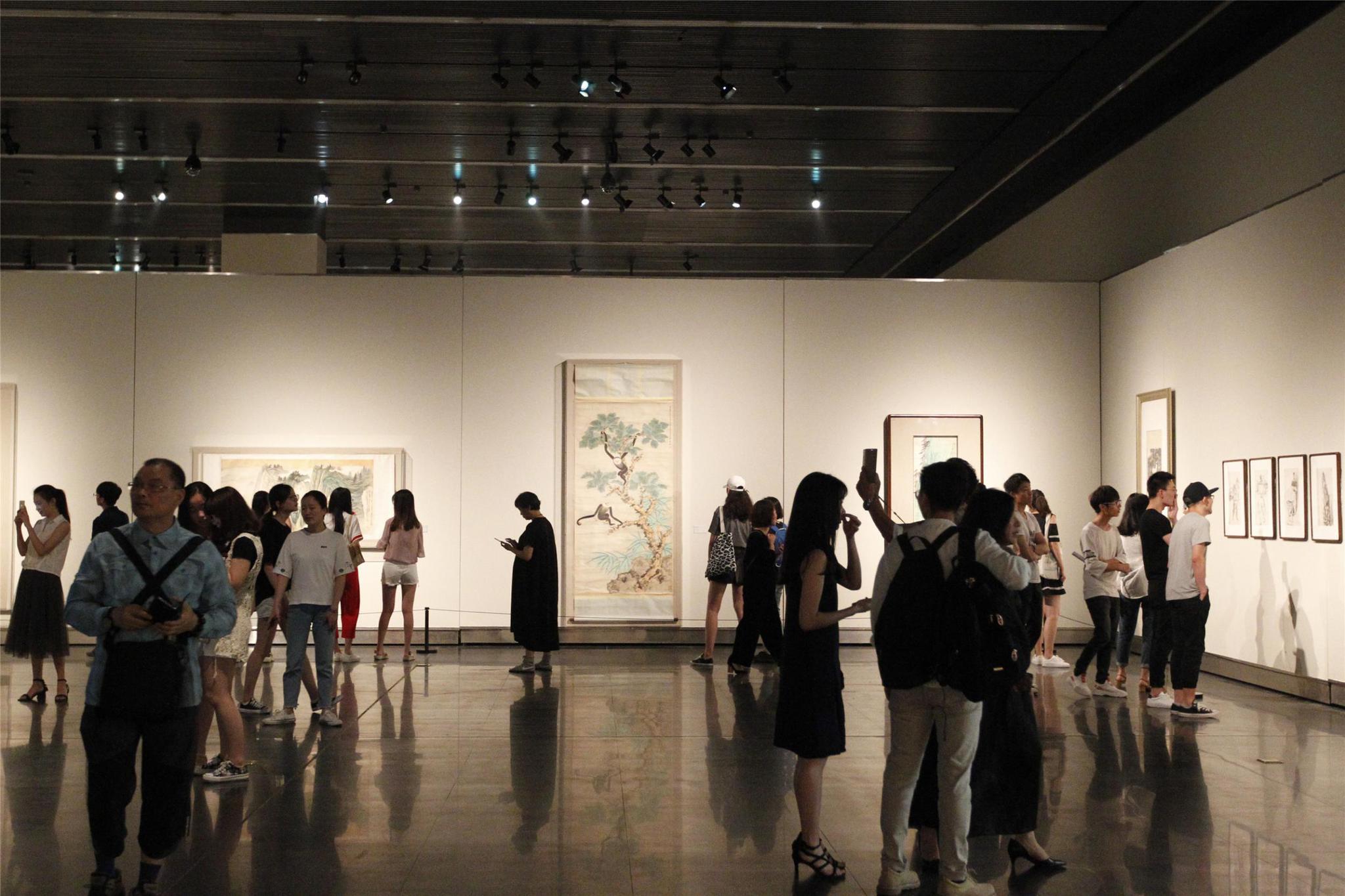 徐悲鸿,齐白石,张大千…群星闪耀省美术馆,"徐悲鸿与他的时代"大展