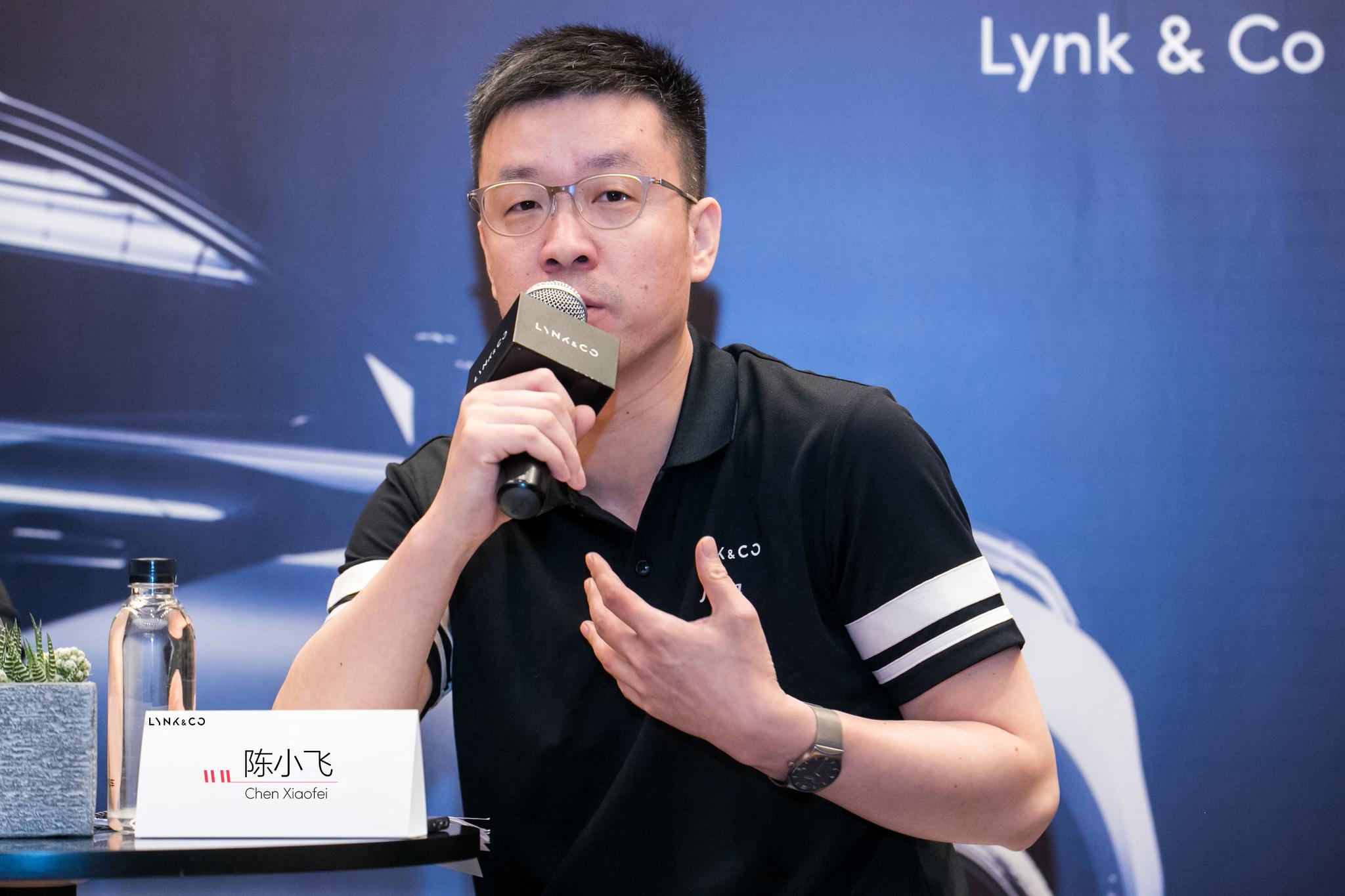 另外,关于外界最为关注的领克02产能问题,陈小飞解释称,一个新工厂的