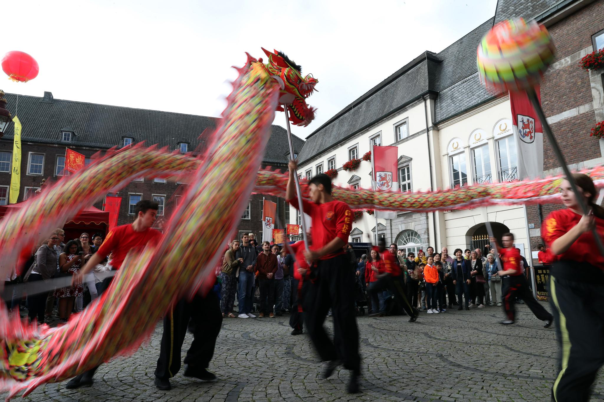 德国杜塞尔多夫举办中国节