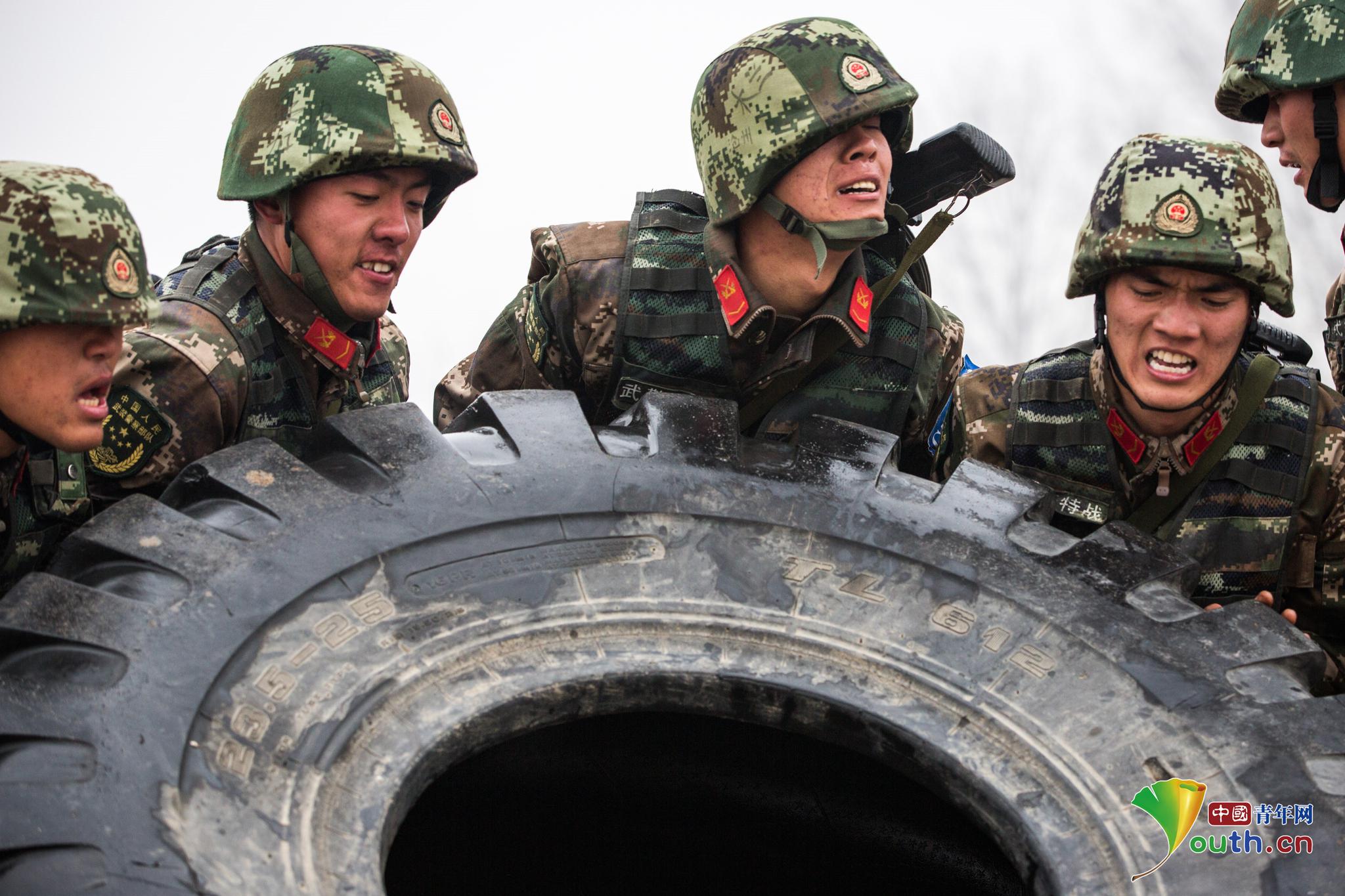 2018冬季大练兵为牵引,以全军优秀士官人才奖,武警部队十大标兵士官