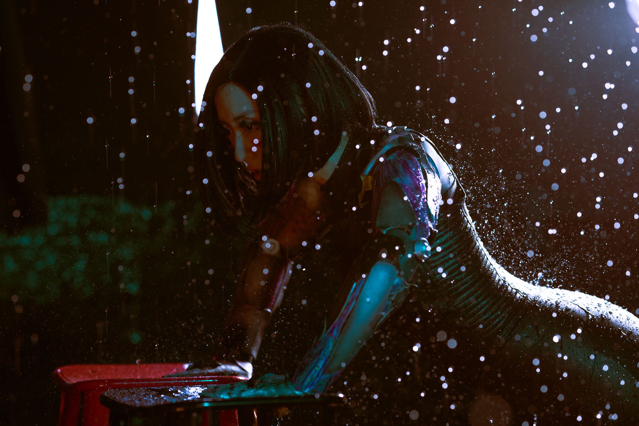 《阿丽塔:战斗天使》cos图欣赏 美少女机械感十足