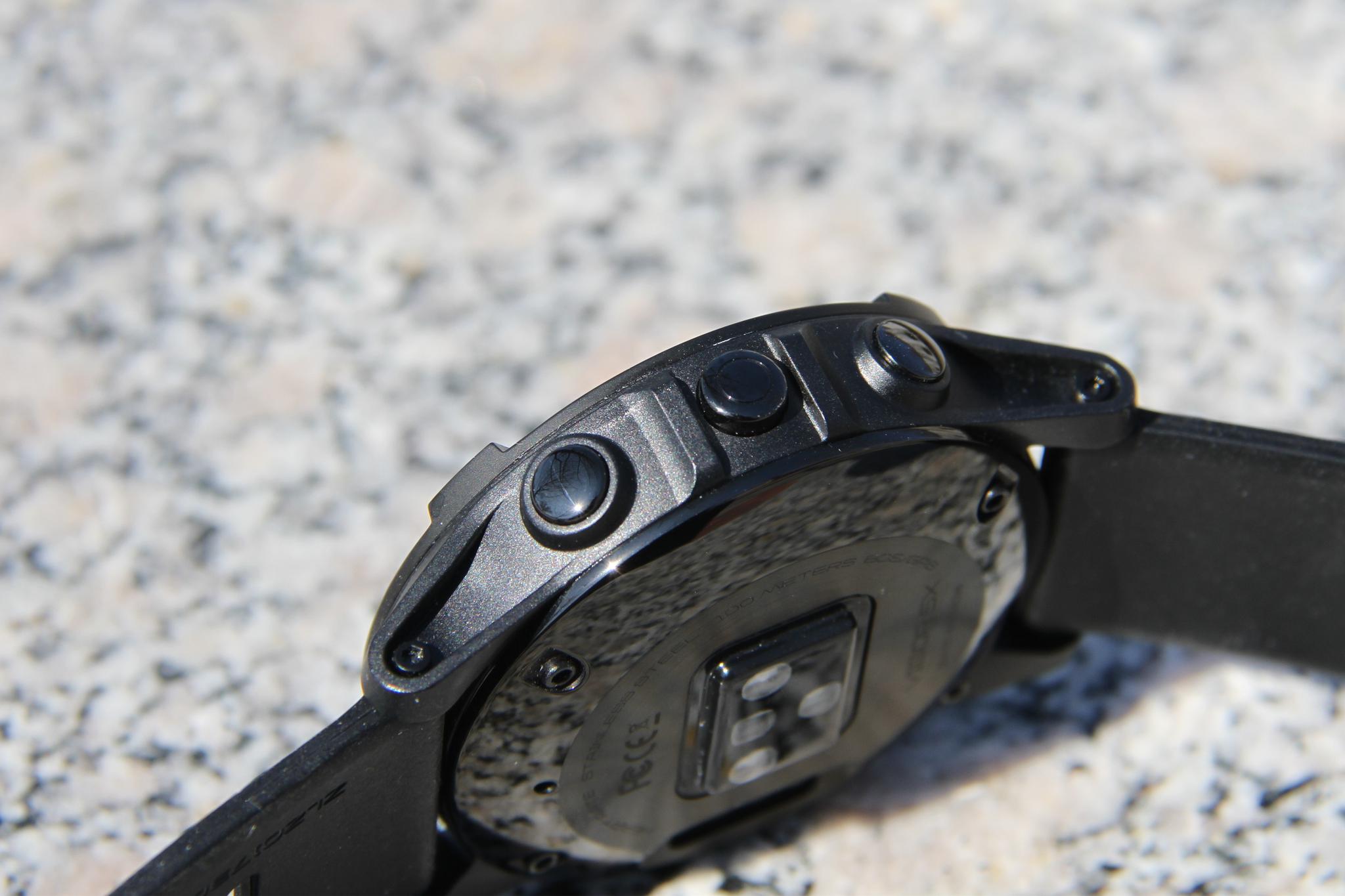 军工品质户外运动探索神器军拓铁腕5x智能手表