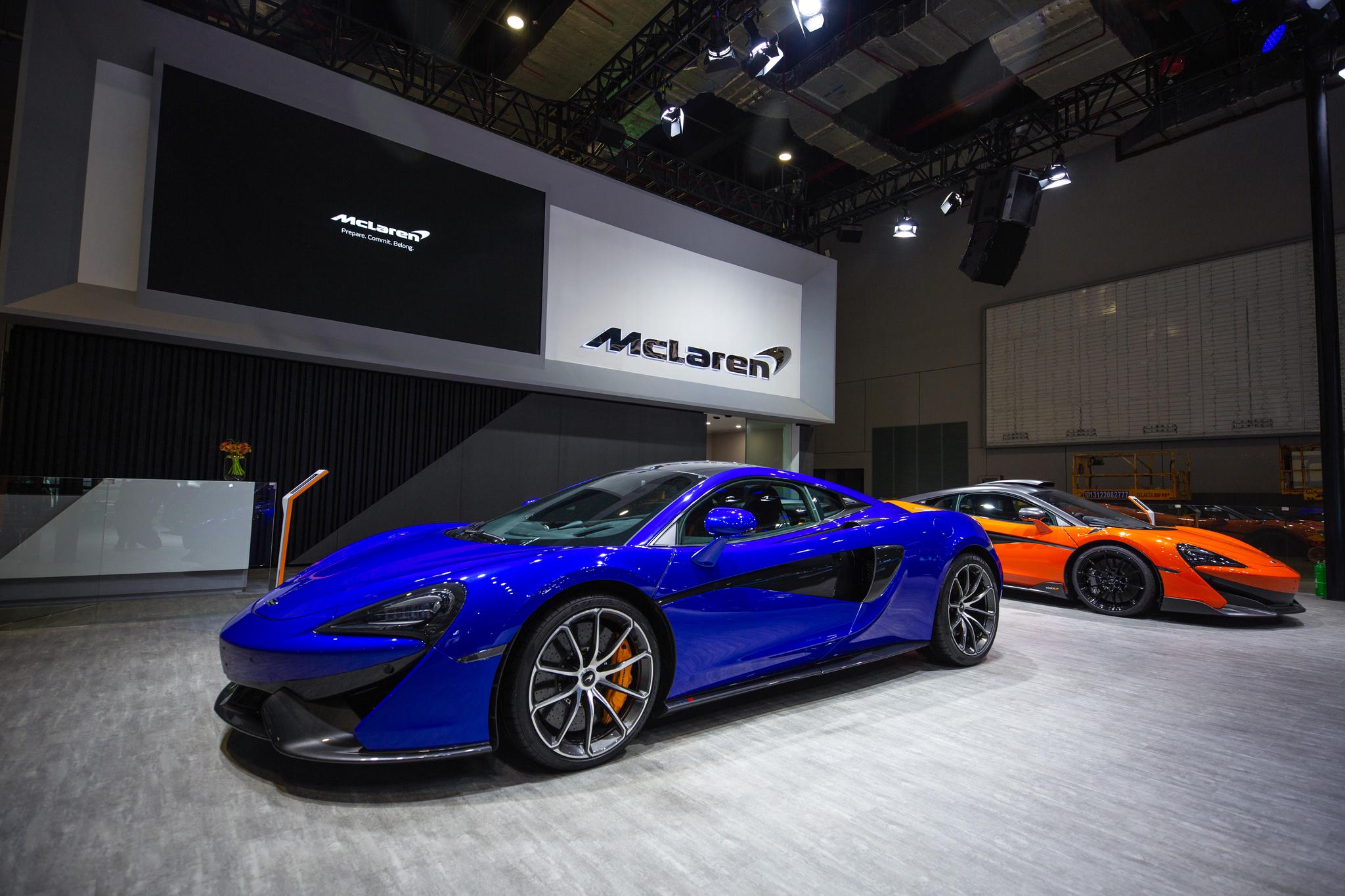 作为720s coupé与600lt coupé的敞篷版跑车,此次参展的迈凯伦720s