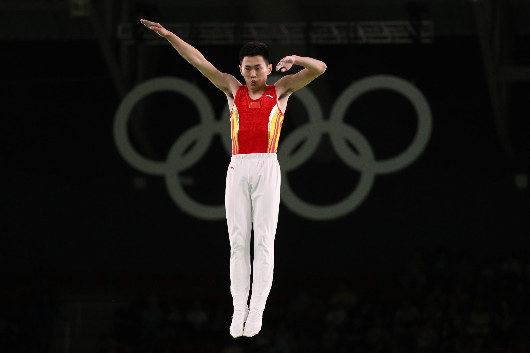 蹦床世界杯俄罗斯站:高磊险胜夺冠