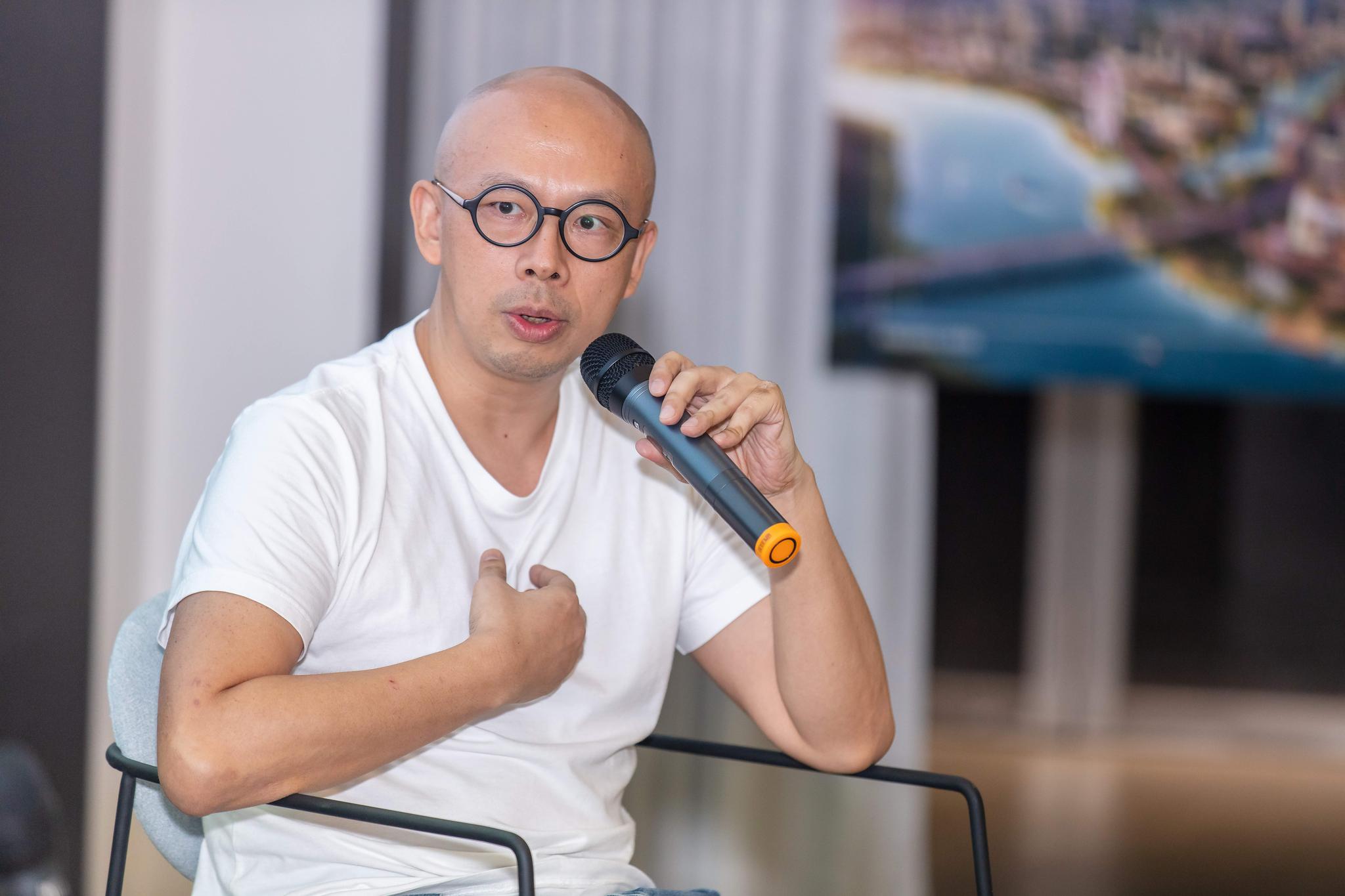 创业成功与身心健康李燎问黄扬探讨工作背后的发动机,看起来与艺术和