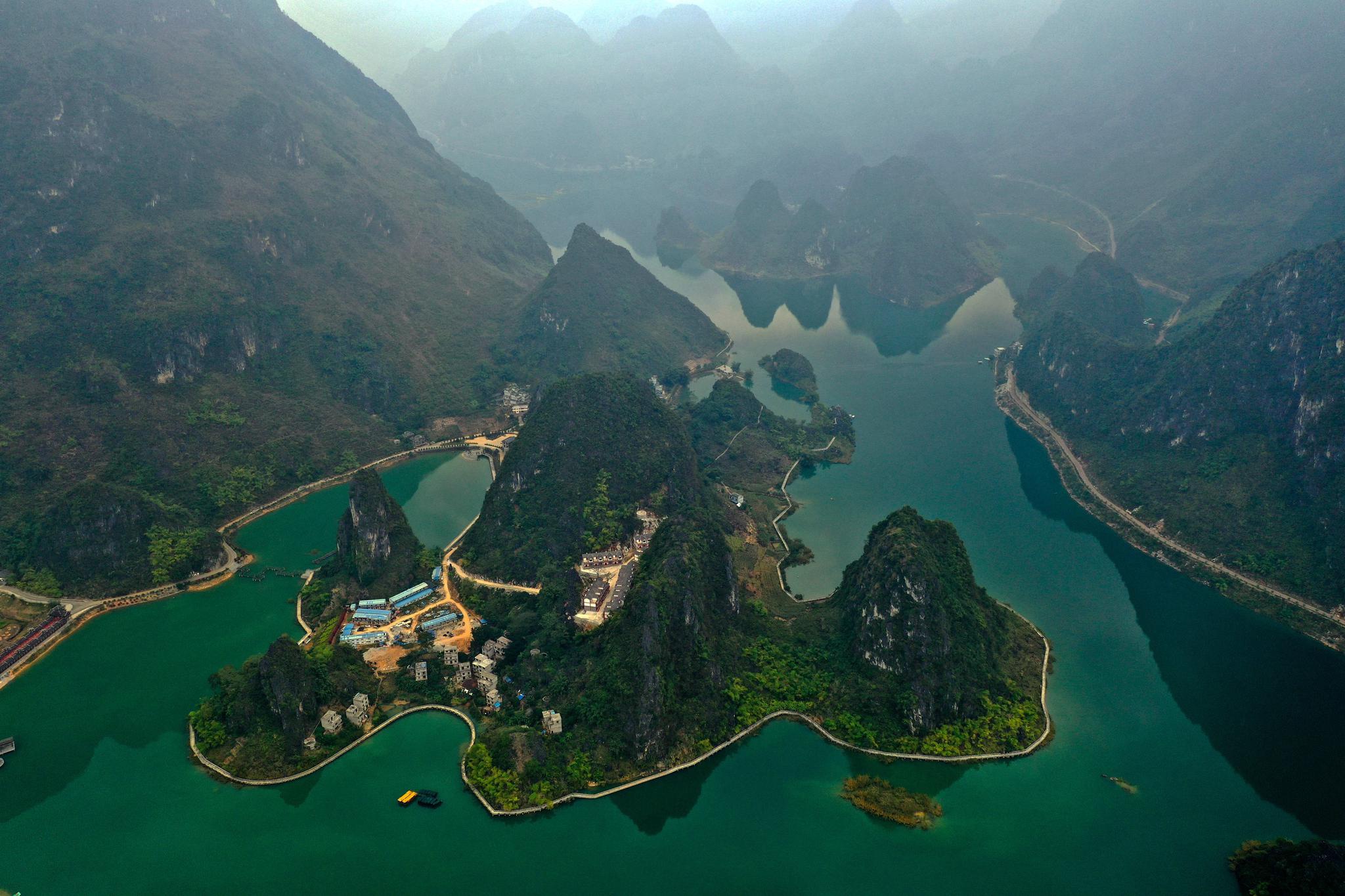 广西凌云:生态旅游助脱贫