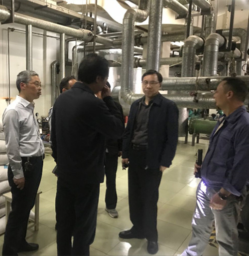 扬州市局侯承海局长带队开展"4.18"节前特种设备安全检查