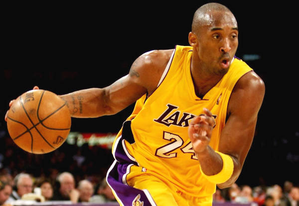 湖人等戴比较悬不如让詹姆斯和安东尼再打兄弟篮球安