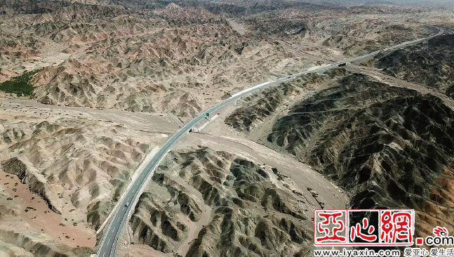 g3012线(吐和高速公路)是连接南北疆之间惟一的高速公路,而甘沟路段则