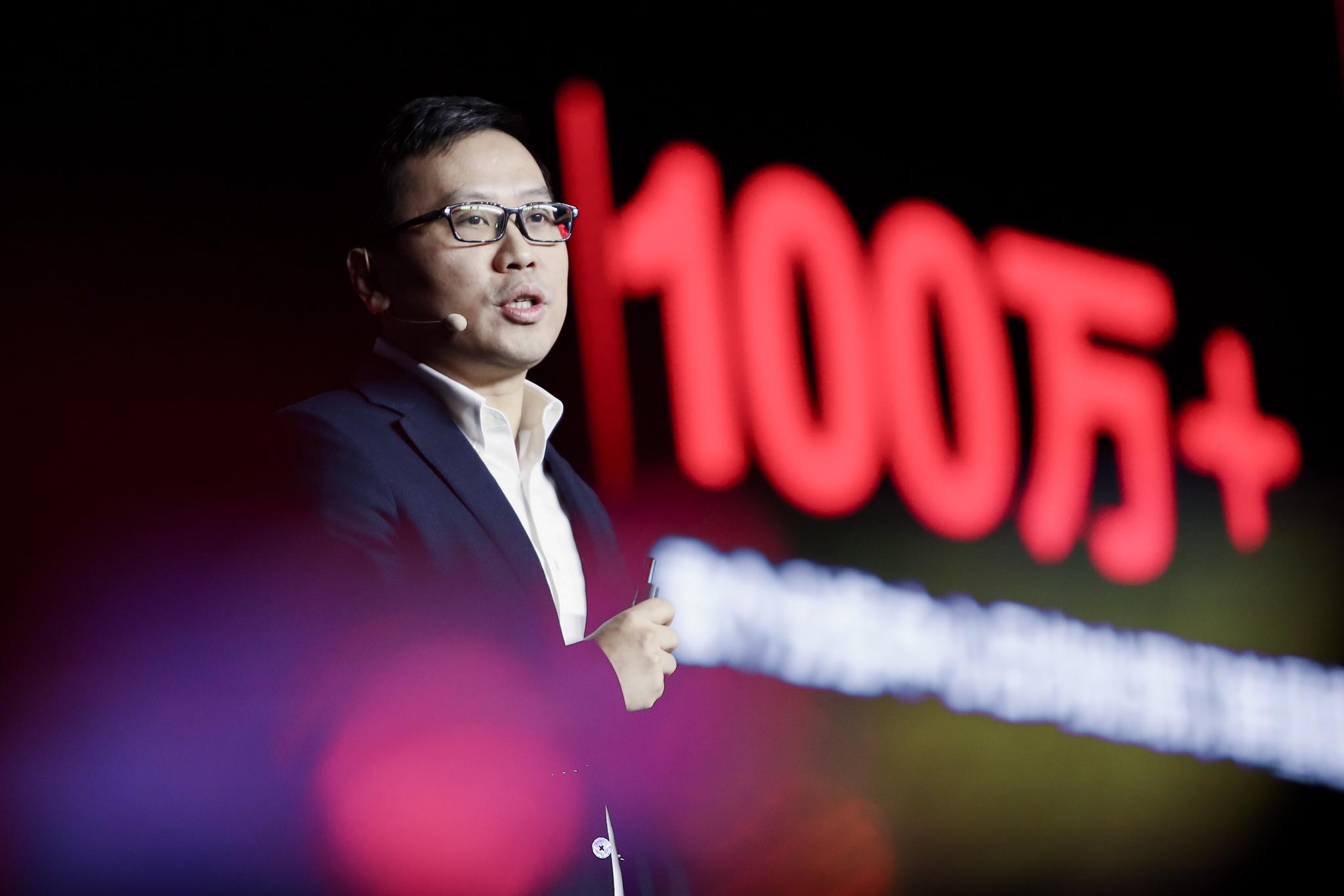 京东三大ceo集体亮相:首次同台发布集团技术战略