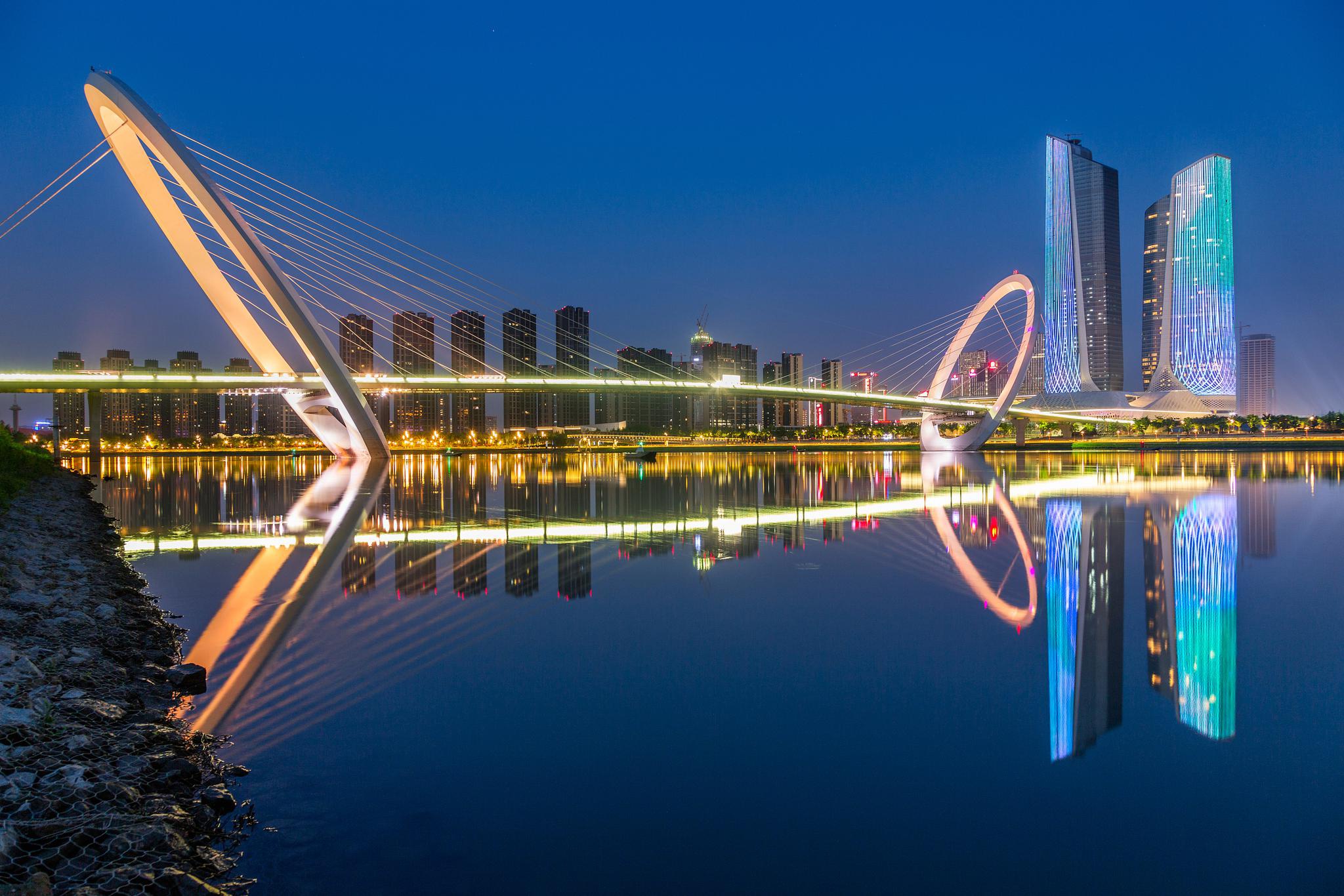 不是单纯换个称呼,挂块牌子,其目的是加强对创新名城建设的顶层设计