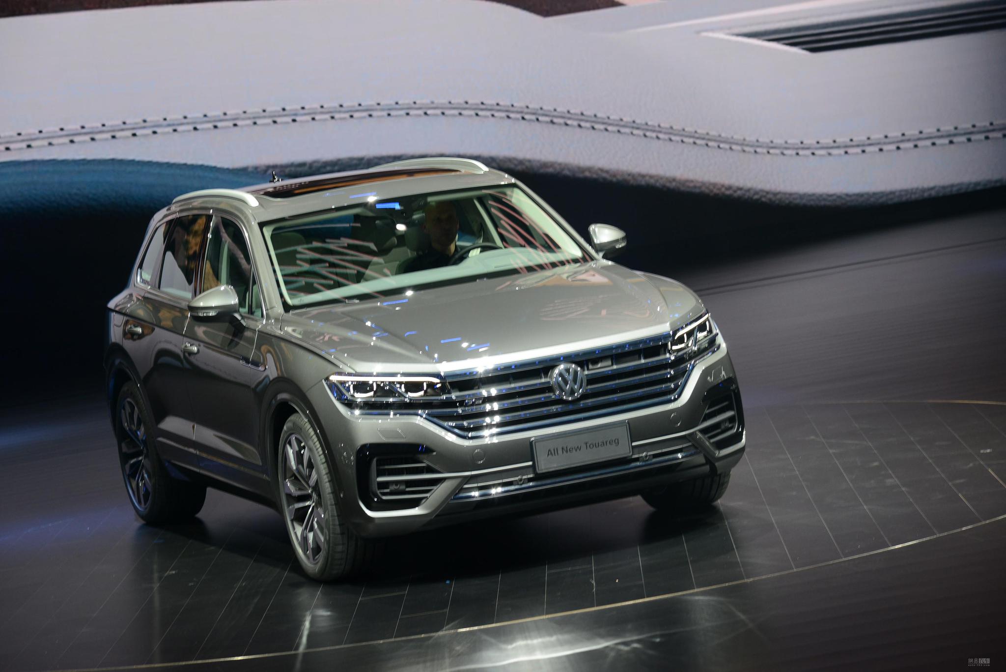 2018成都车展|大众途锐荣耀典藏版亮相,"进水门"阴影不散