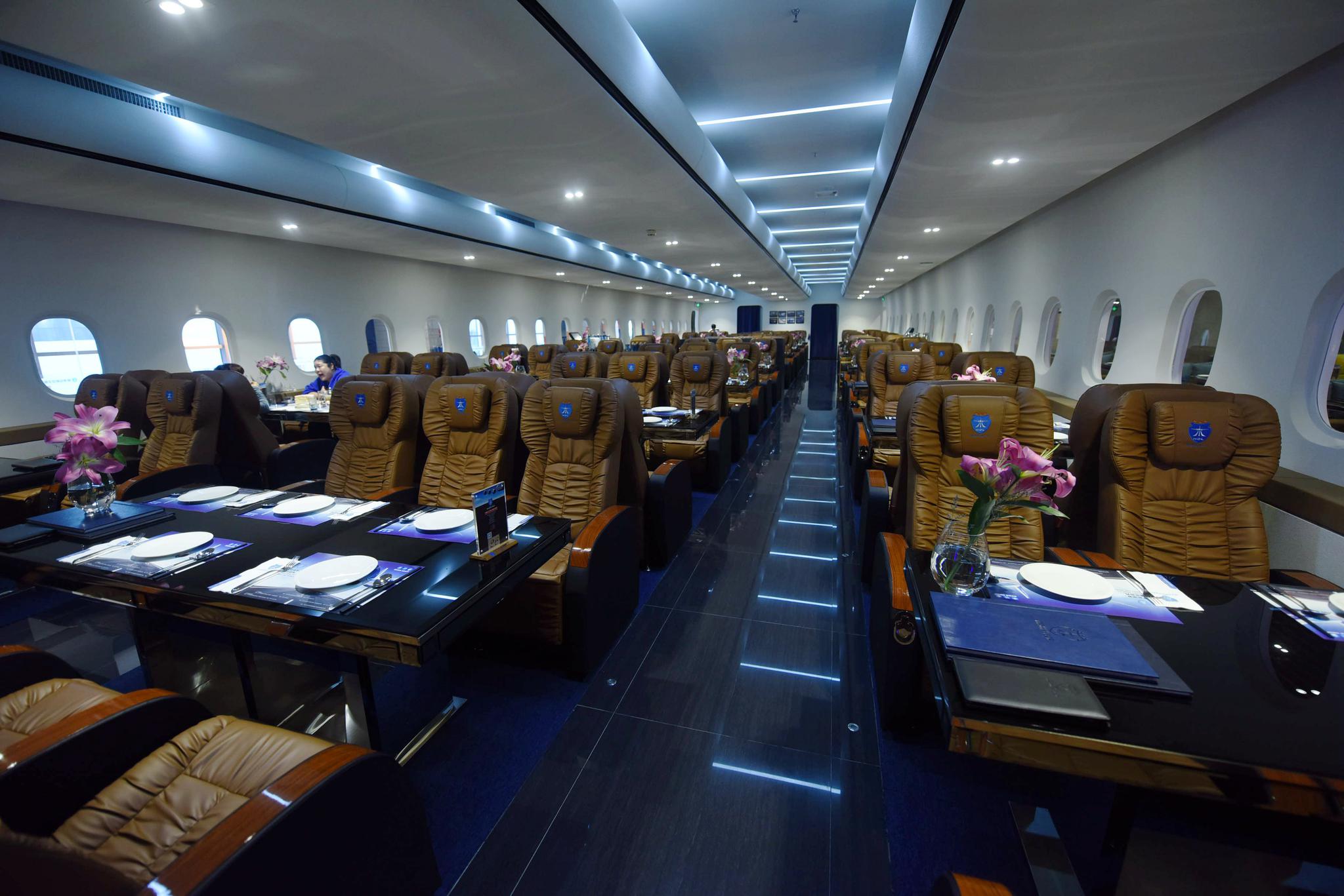 航空主题餐厅亮相杭州