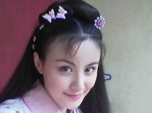 还记得功夫的她曾搭戏郑爽出演流星雨如今美到认不出