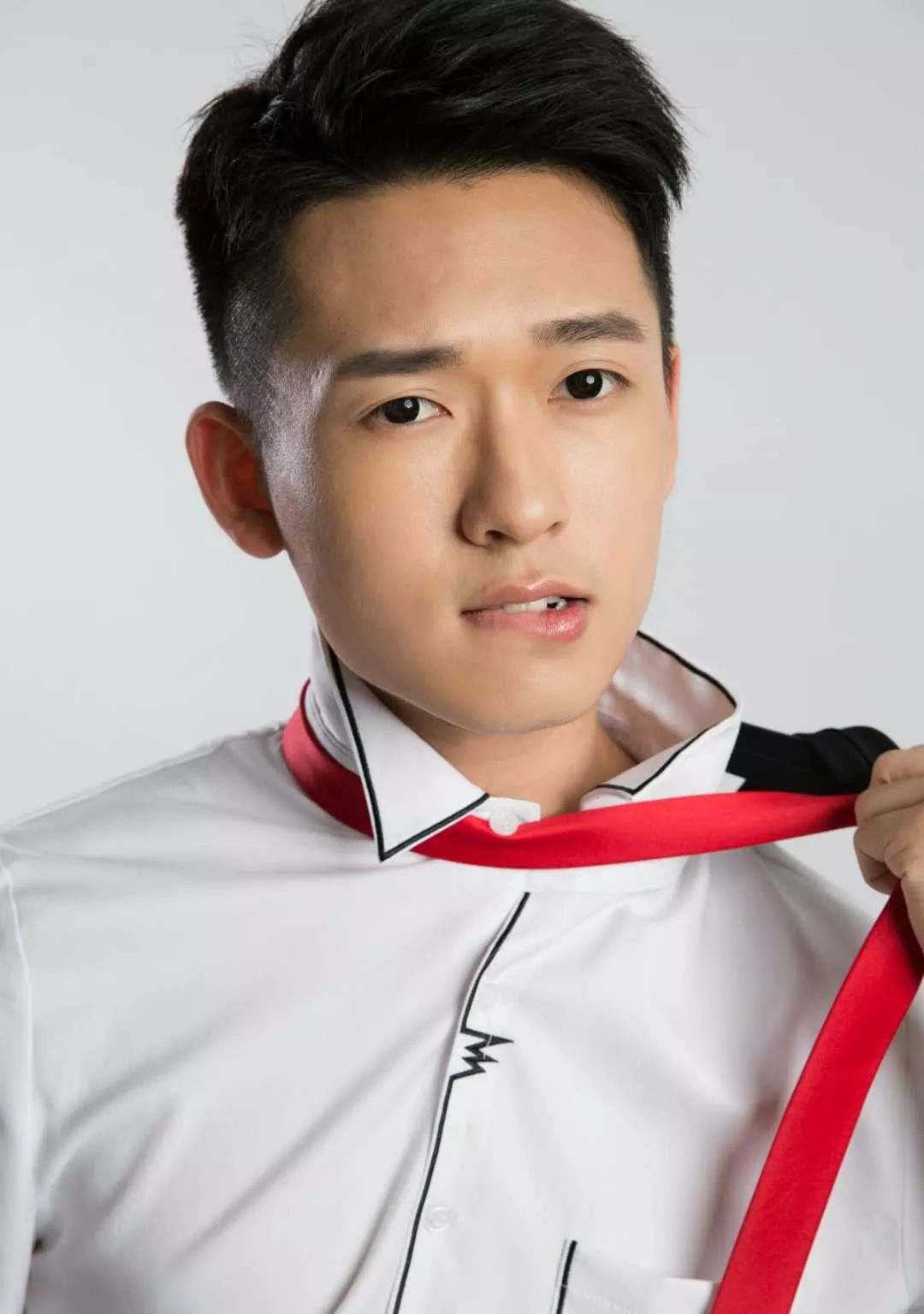 主播带团去打卡 | 跟着林鹤轩去沙巴闹海,我看你,挺浪的!