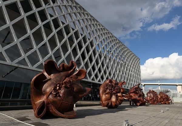 葵颂--许江近作展 上海展出:画葵十五载,画葵即