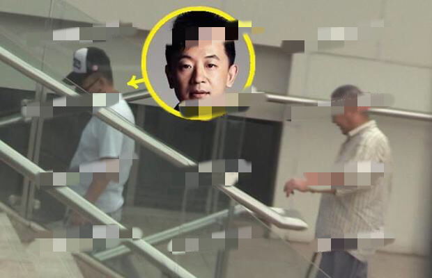 黄海波被曝啃老后与父亲逛街被偶遇入住千万高级公寓生活滋润