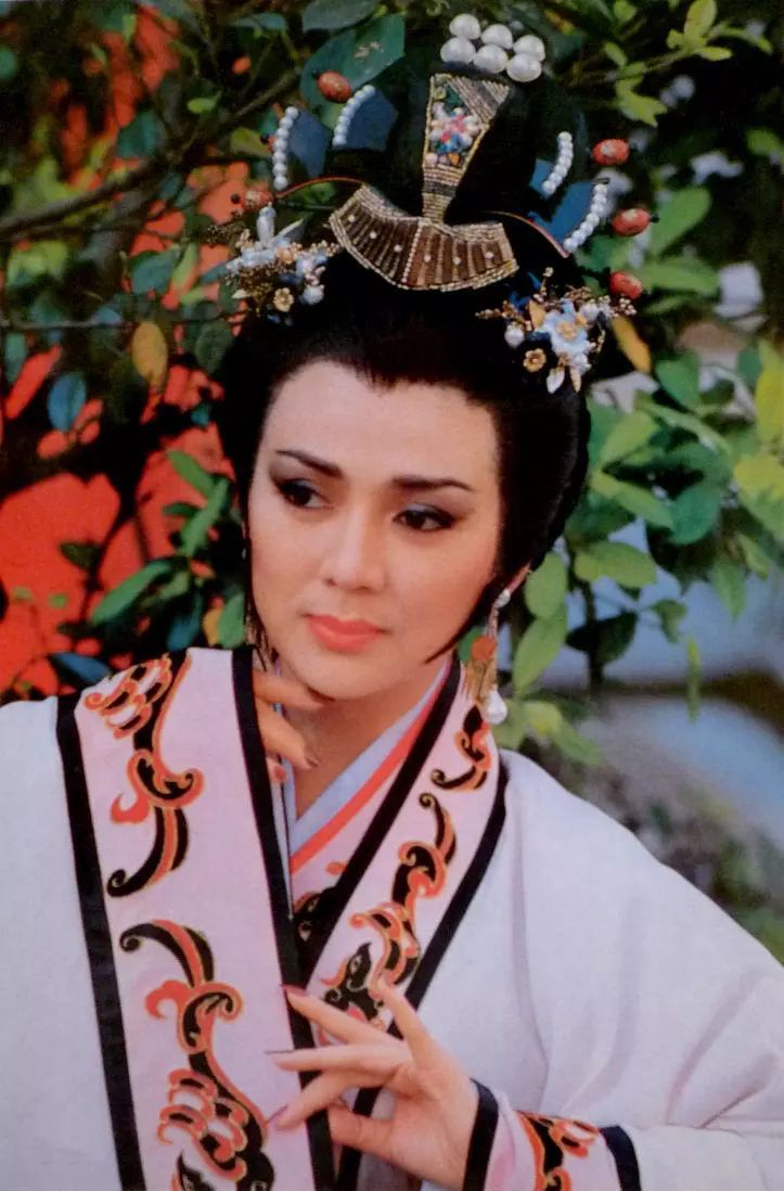 中国"四大美人"|杨贵妃|西施|貂蝉_新浪新闻