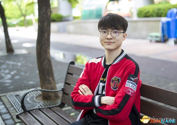 faker:目前不是第一中单 可能第四 想变帅但不能