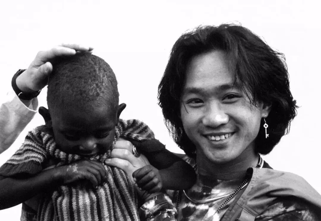 黄家驹逝世25周年:20位歌手,30首歌,一场致敬黄家驹"演唱会"今晚唱响