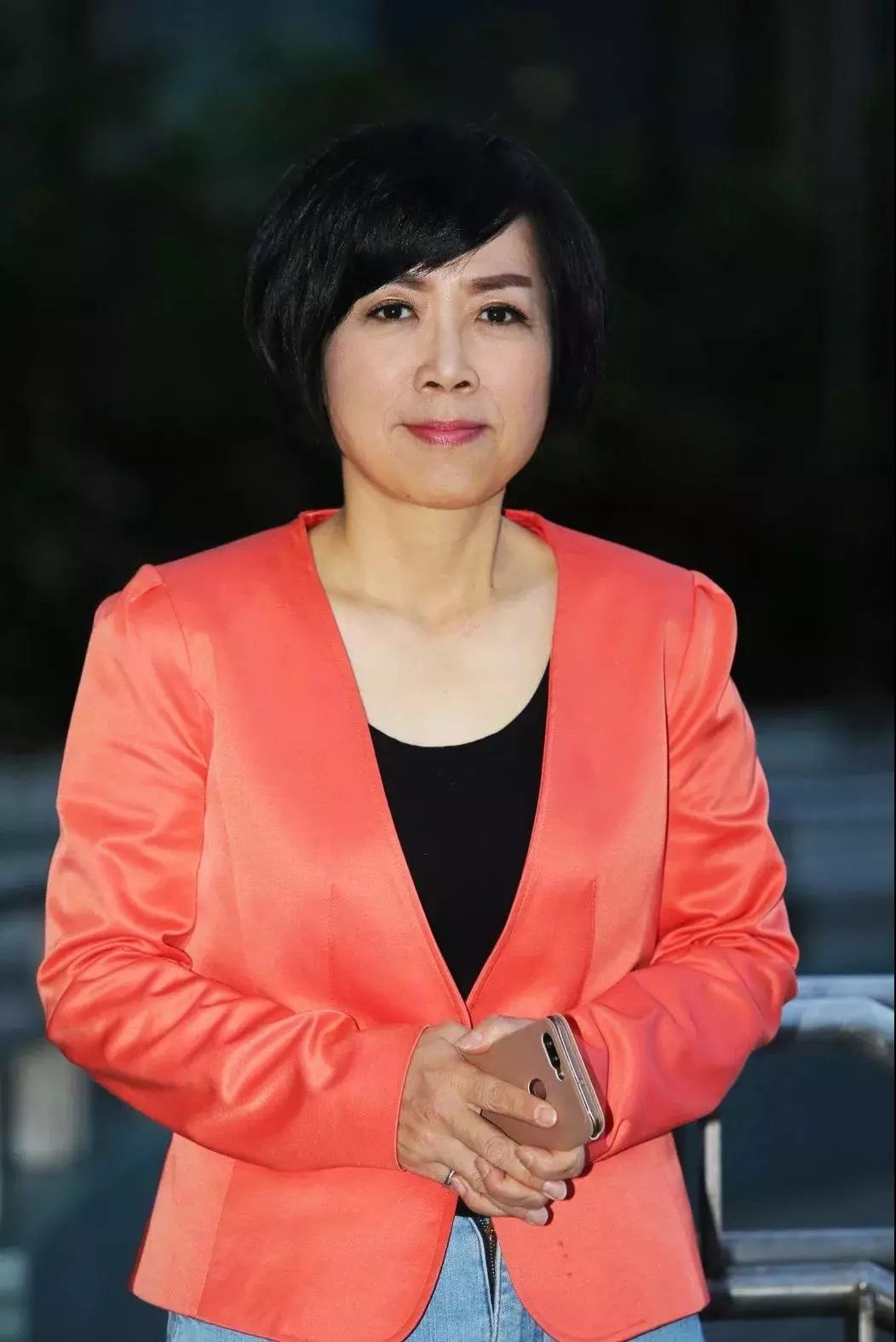 黄智贤蔡英文要向民主前辈致敬我笑了