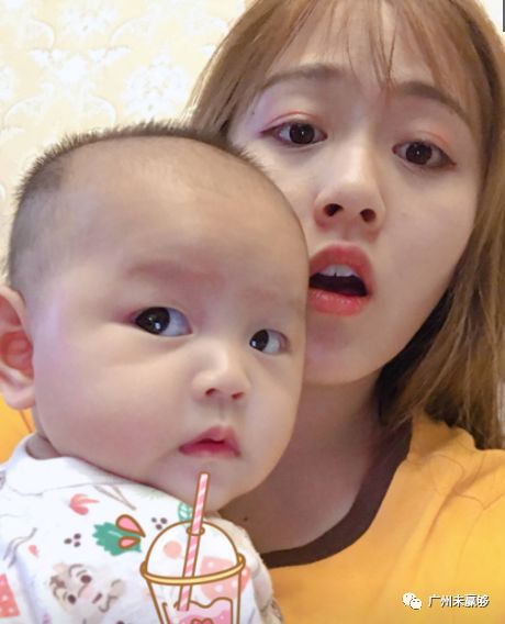 是恒大球员廖力生的25岁生日,在社交平台上他就是晒出了自己和妻子