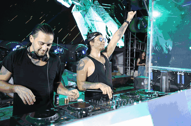 620_408gif 动态图 动图