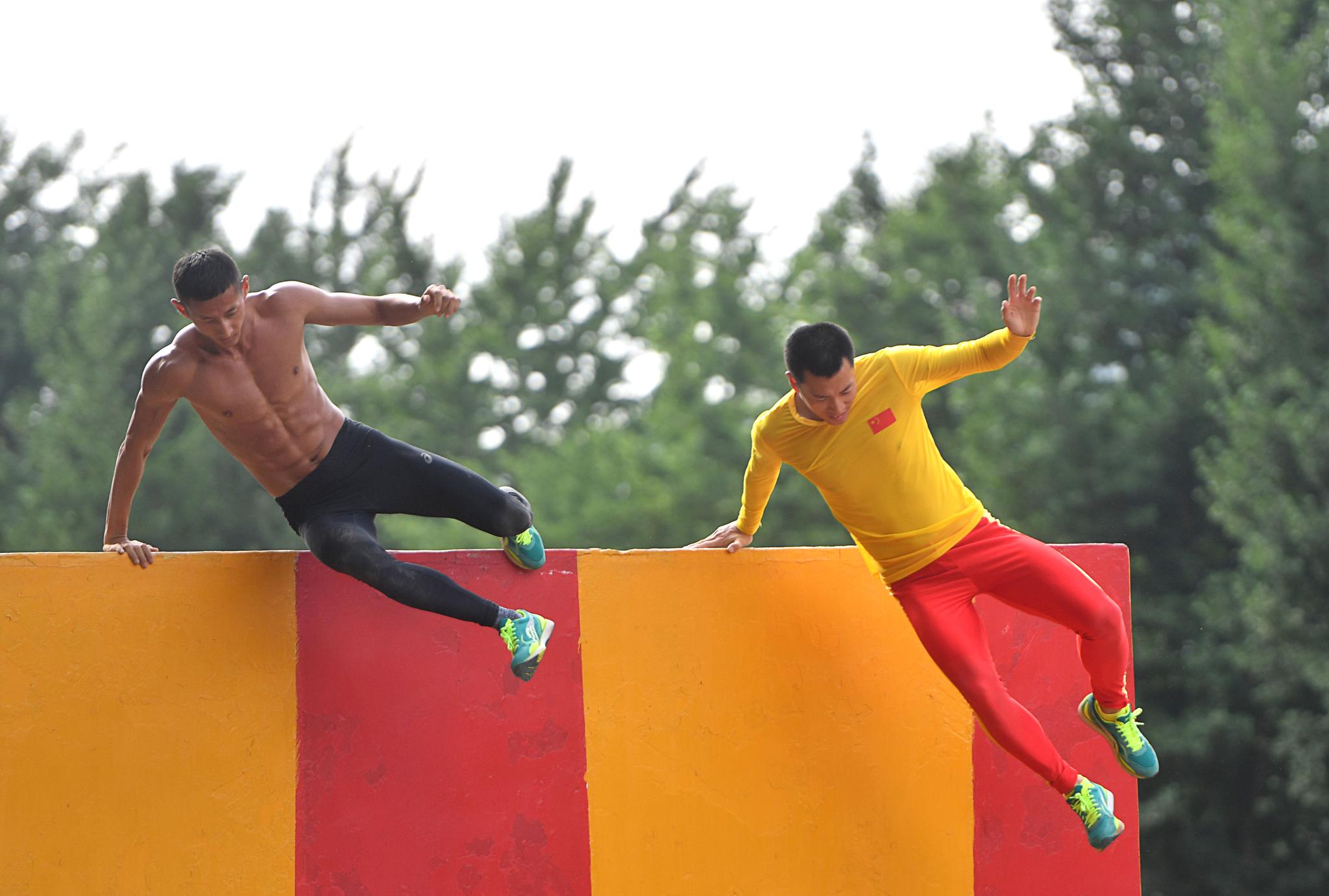 "捍卫军旗之战"路上,书写光荣与梦想——记"英雄集体"八一军事五项队