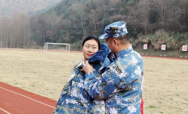 军人找女朋友的七个"关键词"!